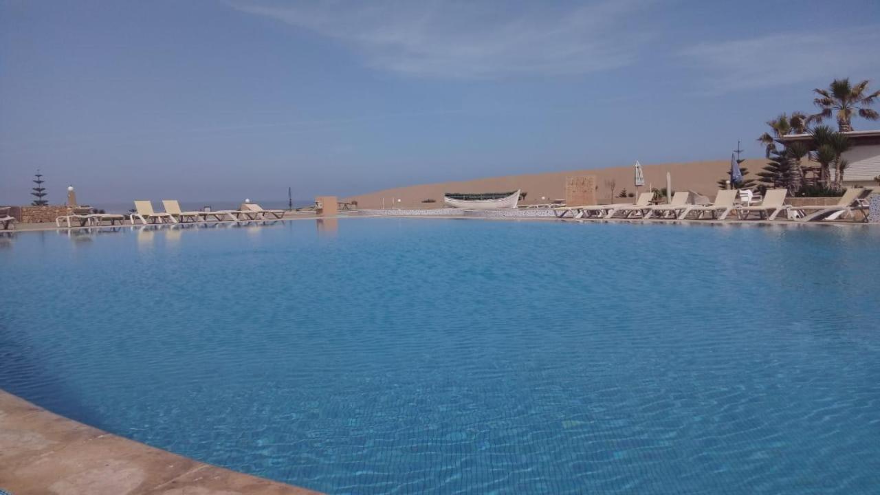 Mimid Dunes Beach Hotel Мирлефт Екстериор снимка